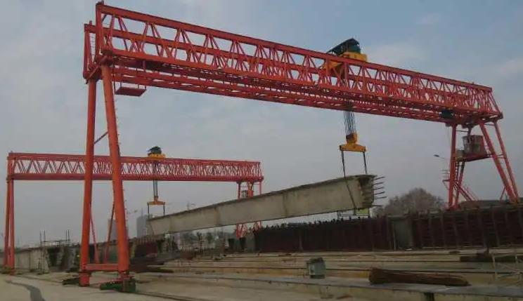 有哪幾個(gè)方面影響路橋門(mén)式起重機(jī)費(fèi)用？怎么選擇優(yōu)惠的路橋門(mén)式起重機(jī)？