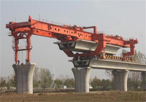 雙懸臂架橋機(jī)的維護(hù)保養(yǎng)工作有哪些要點(diǎn)？如何確保其正常運(yùn)行和延長(zhǎng)使用壽命？